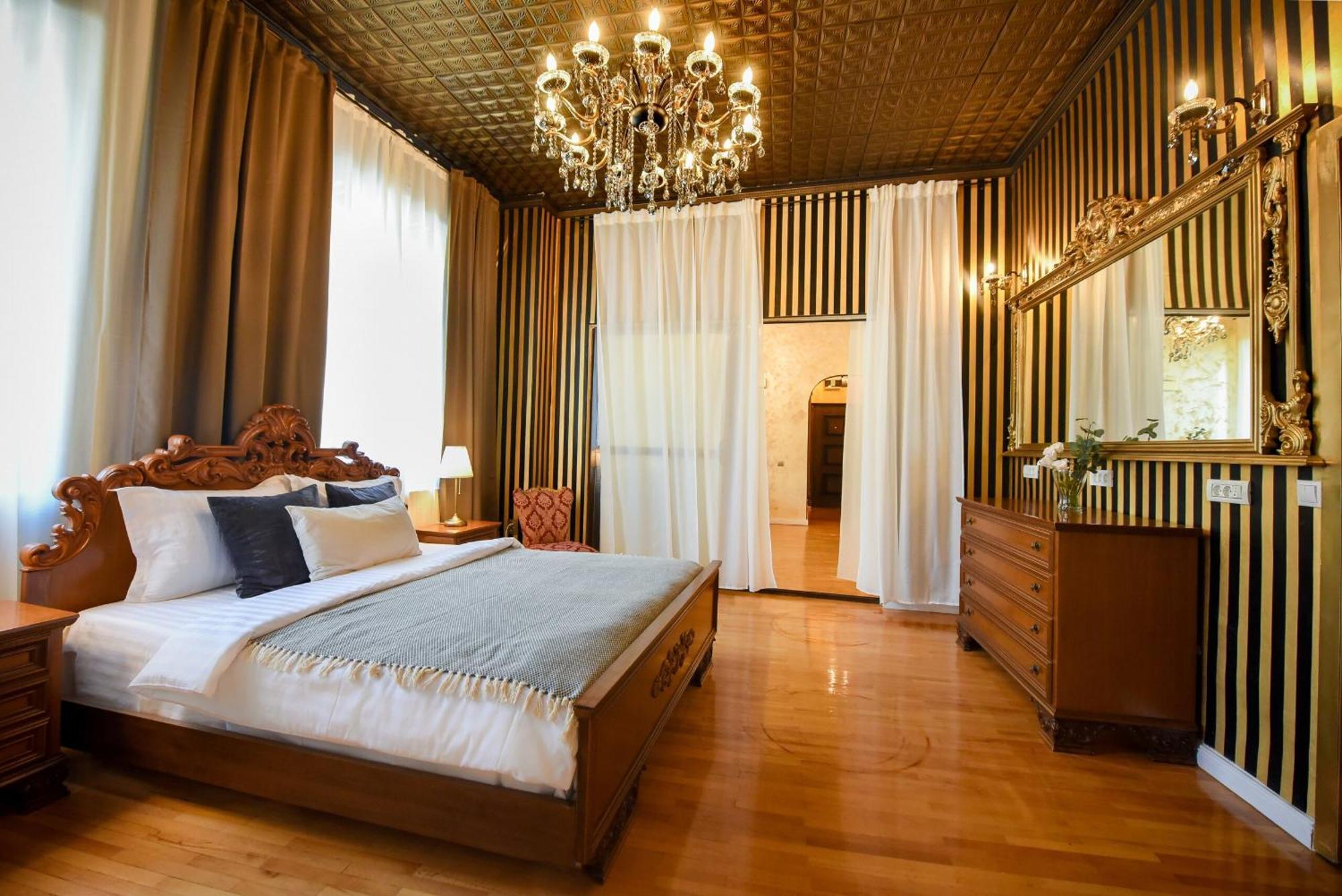 Centrally Located 2Br Apartment With Balcony & Unique Design Бухарест Экстерьер фото