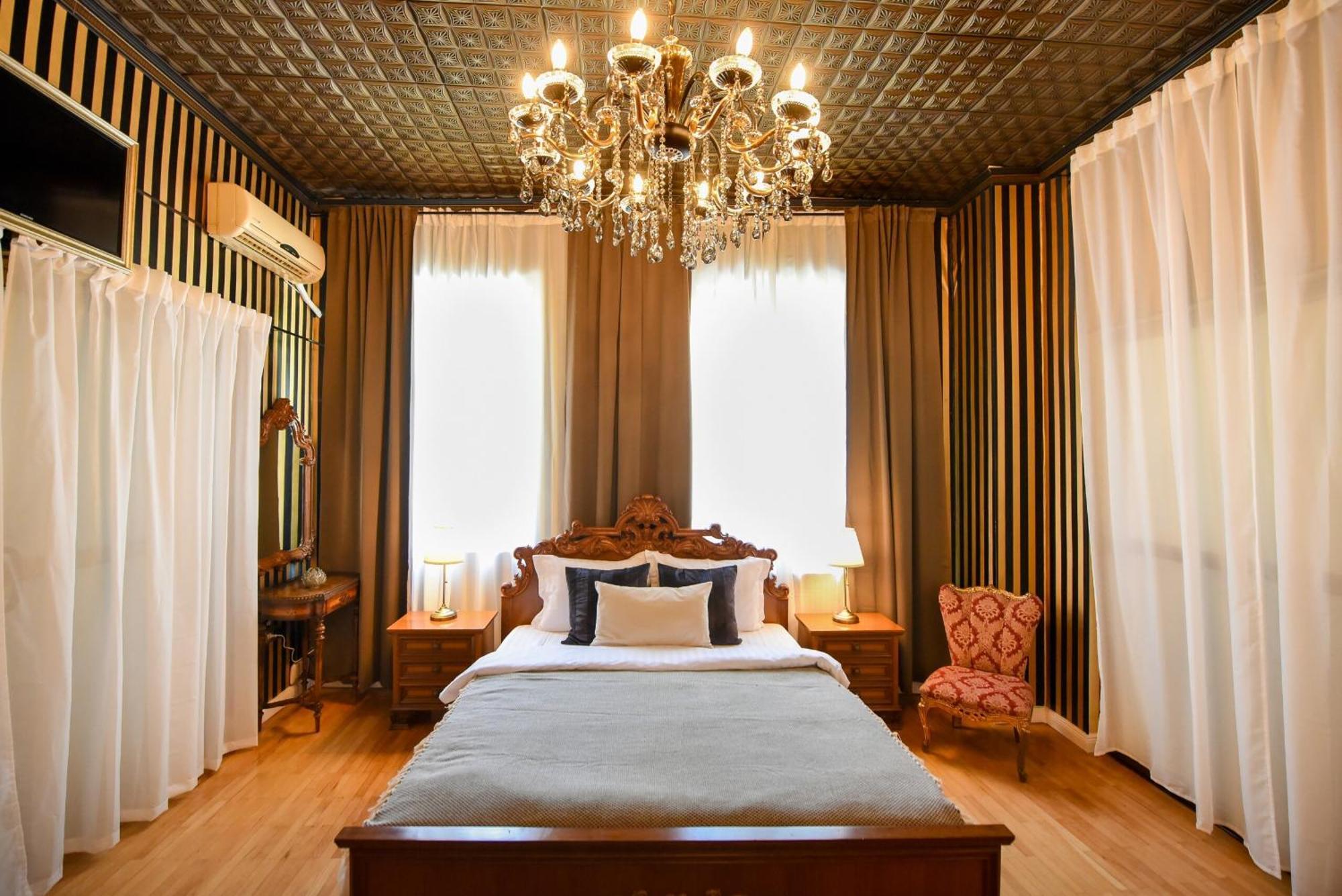 Centrally Located 2Br Apartment With Balcony & Unique Design Бухарест Экстерьер фото